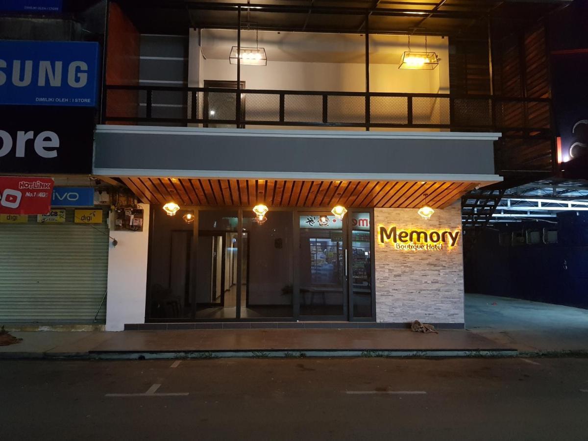 Memory Boutique Inn *